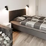 Apartament 6 Personen In *