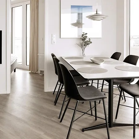 Апартаменты Moderne Mit Seesicht